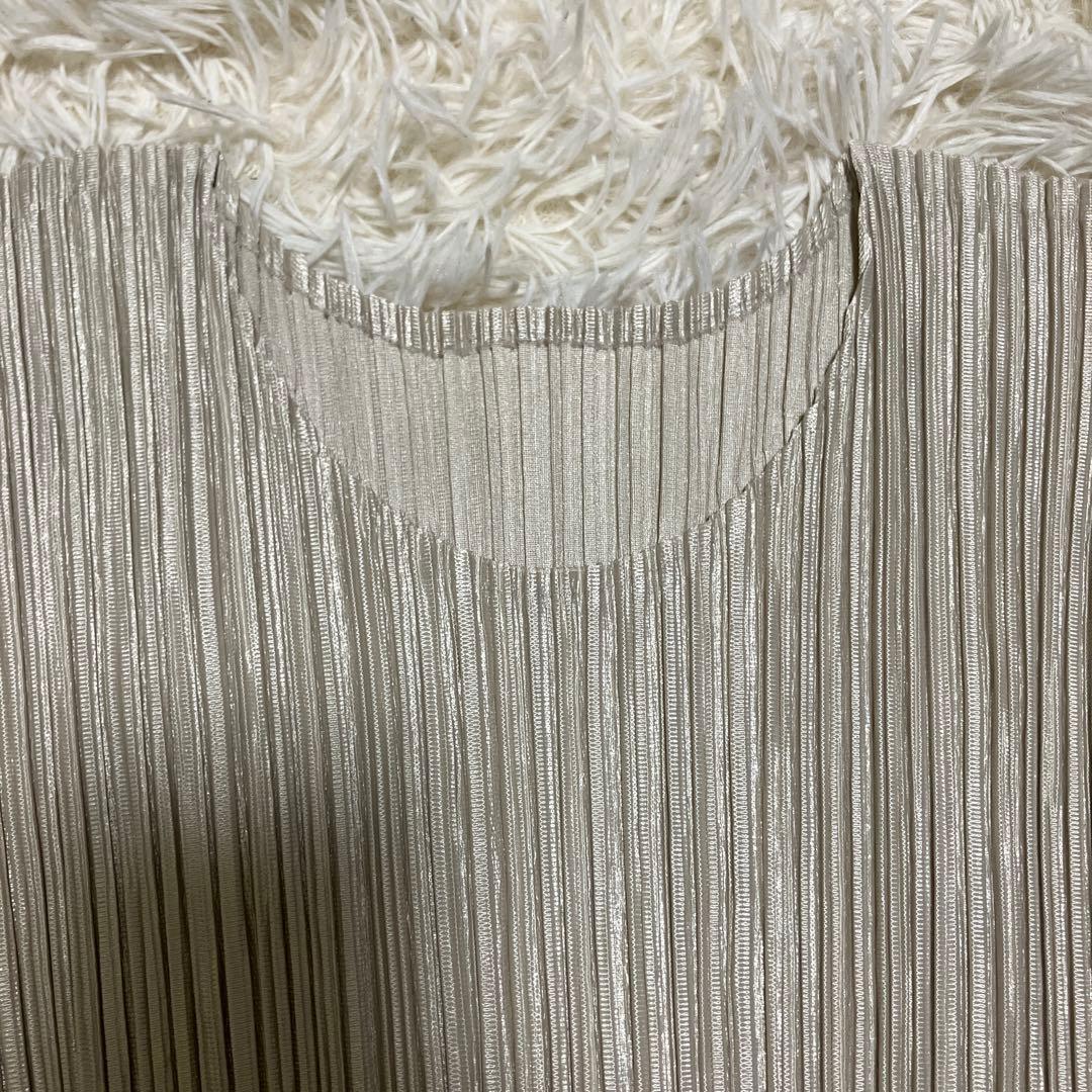 《美品》ISSEY MIYAKE カットソー 長袖 希少 クルーネック　サイズ3