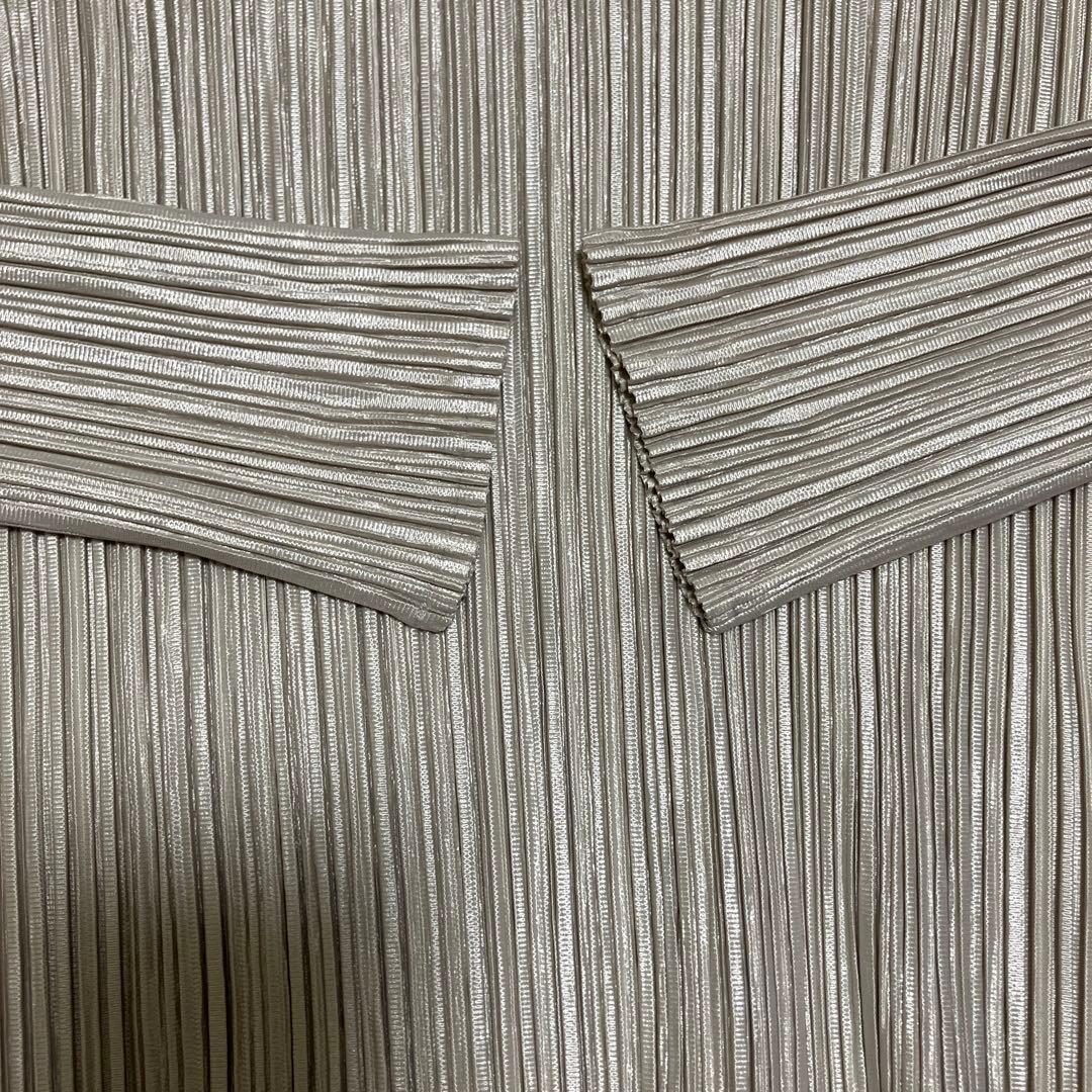 《美品》ISSEY MIYAKE カットソー 長袖 希少 クルーネック　サイズ3