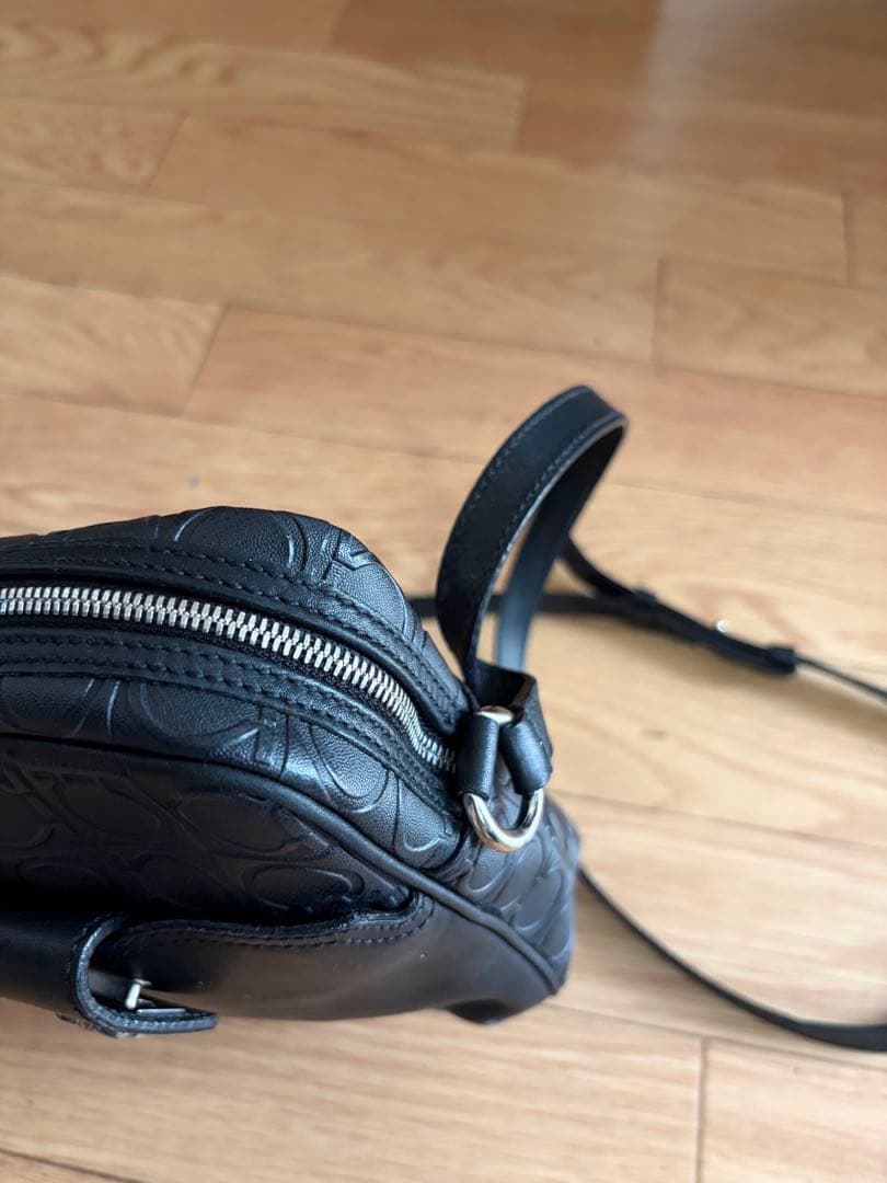 フェラガモ ショルダーバッグ ガンチーニ ブラック