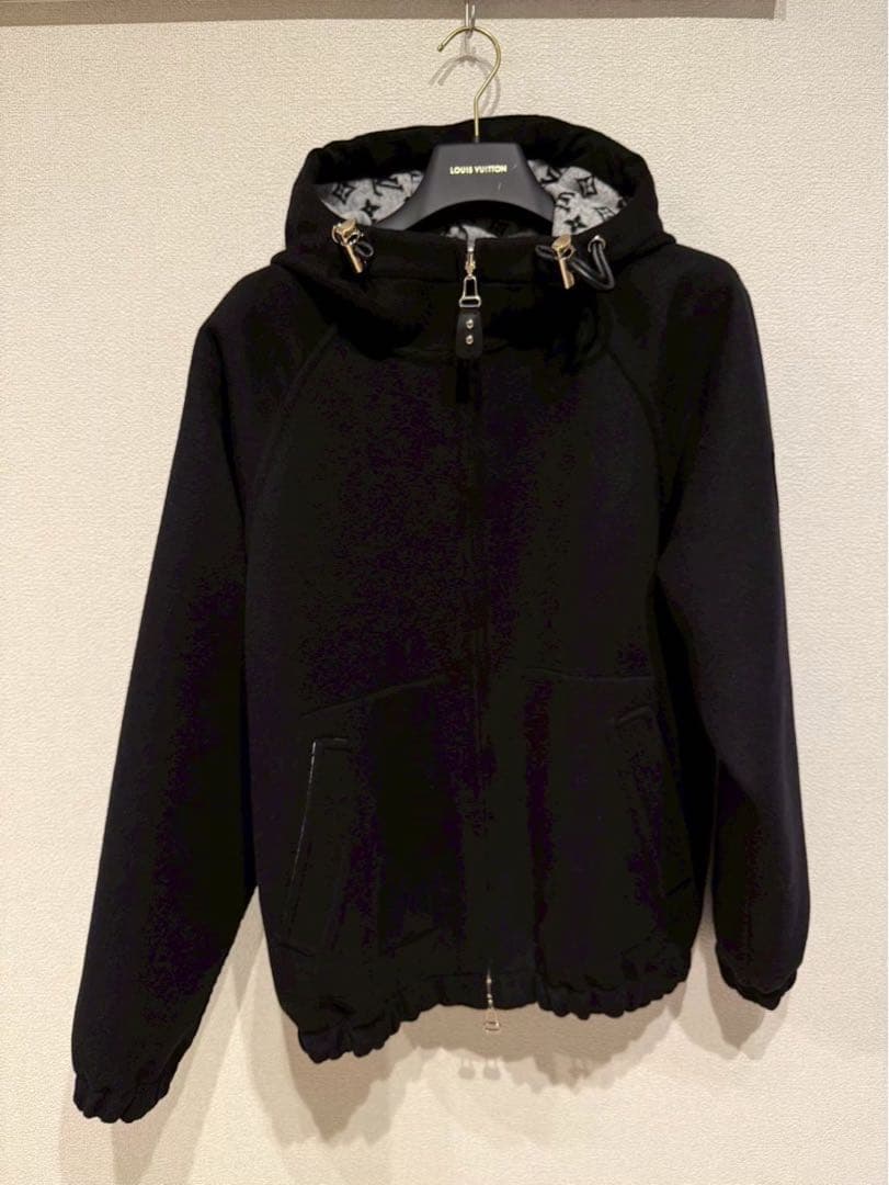 ※お値引不可【最終値下げ】2024年購入 ルイヴィトン コート 黒 36 美品