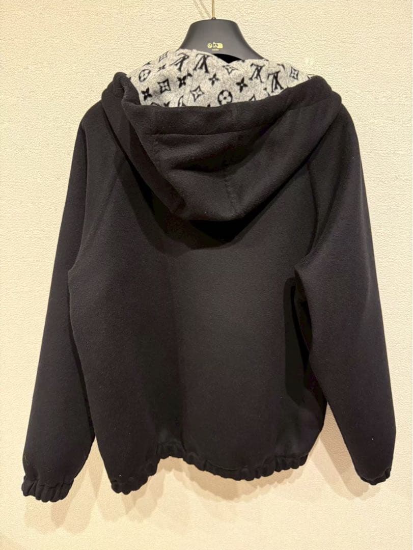 ※お値引不可【最終値下げ】2024年購入 ルイヴィトン コート 黒 36 美品