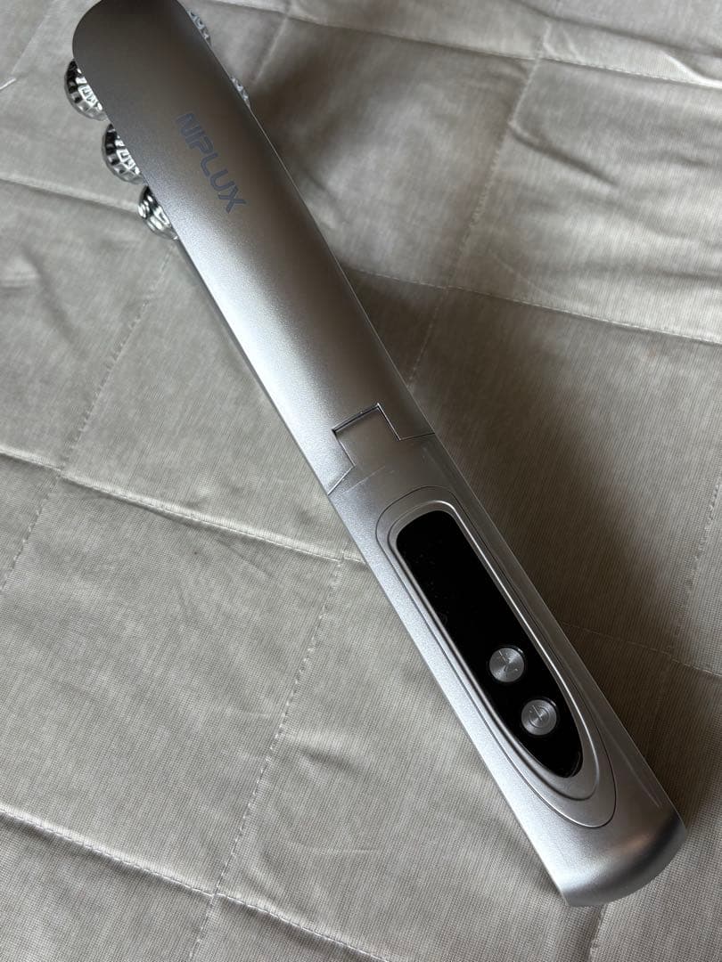 NIPLUX BEROLA ニップラックス　べローラ