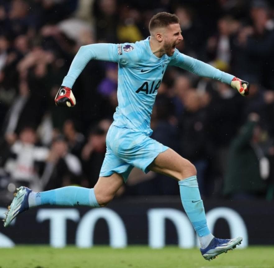 ユニフォーム　メンズ　M　Tシャツ　ハーフパンツ　アースカラー　NIKE