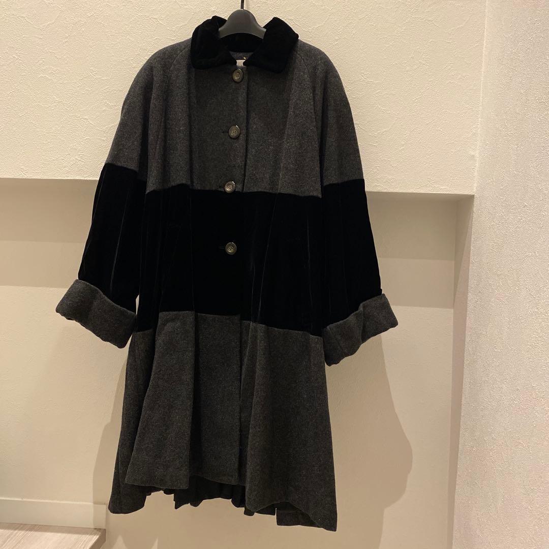 フランス製 CRISTINA バックプリーツの優雅なコート エレガント 最高級