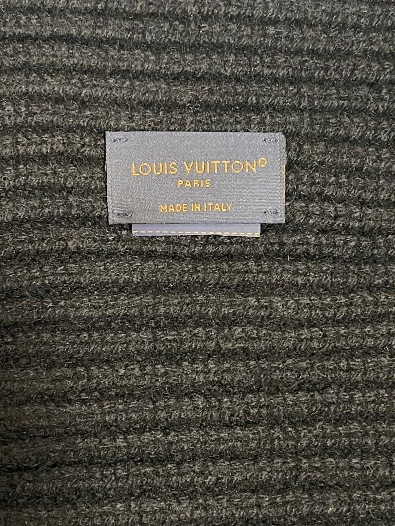 ルイヴィトン カシミヤ100% ロングマフラー 黒 LVロゴ
