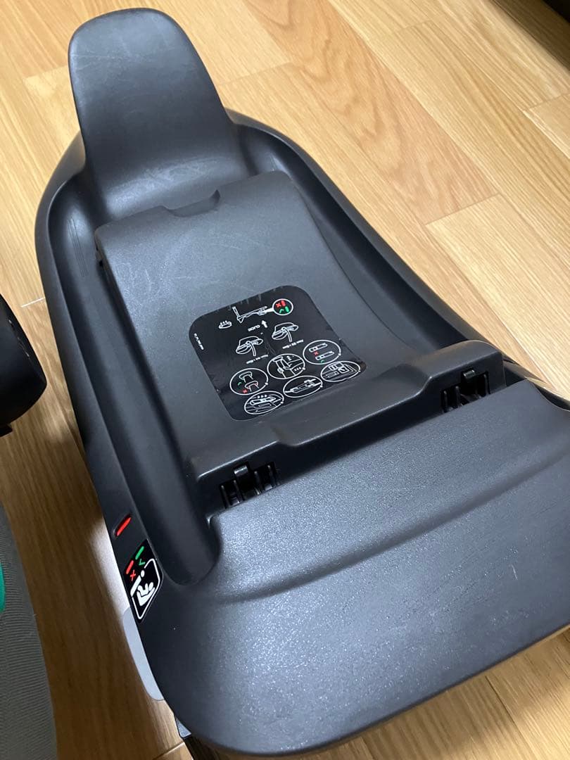 Cybex Aton S2チャイルドシート ベース付き グレー