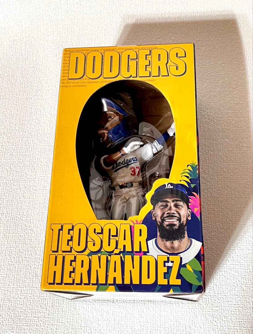 テオスカー・ヘルナンデス　ボブルヘッド　球場配布品　未開封