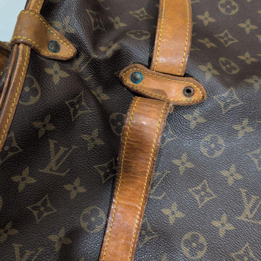 ルイ・ヴィトン モノグラム　ソミュール43 ショルダーバッグ