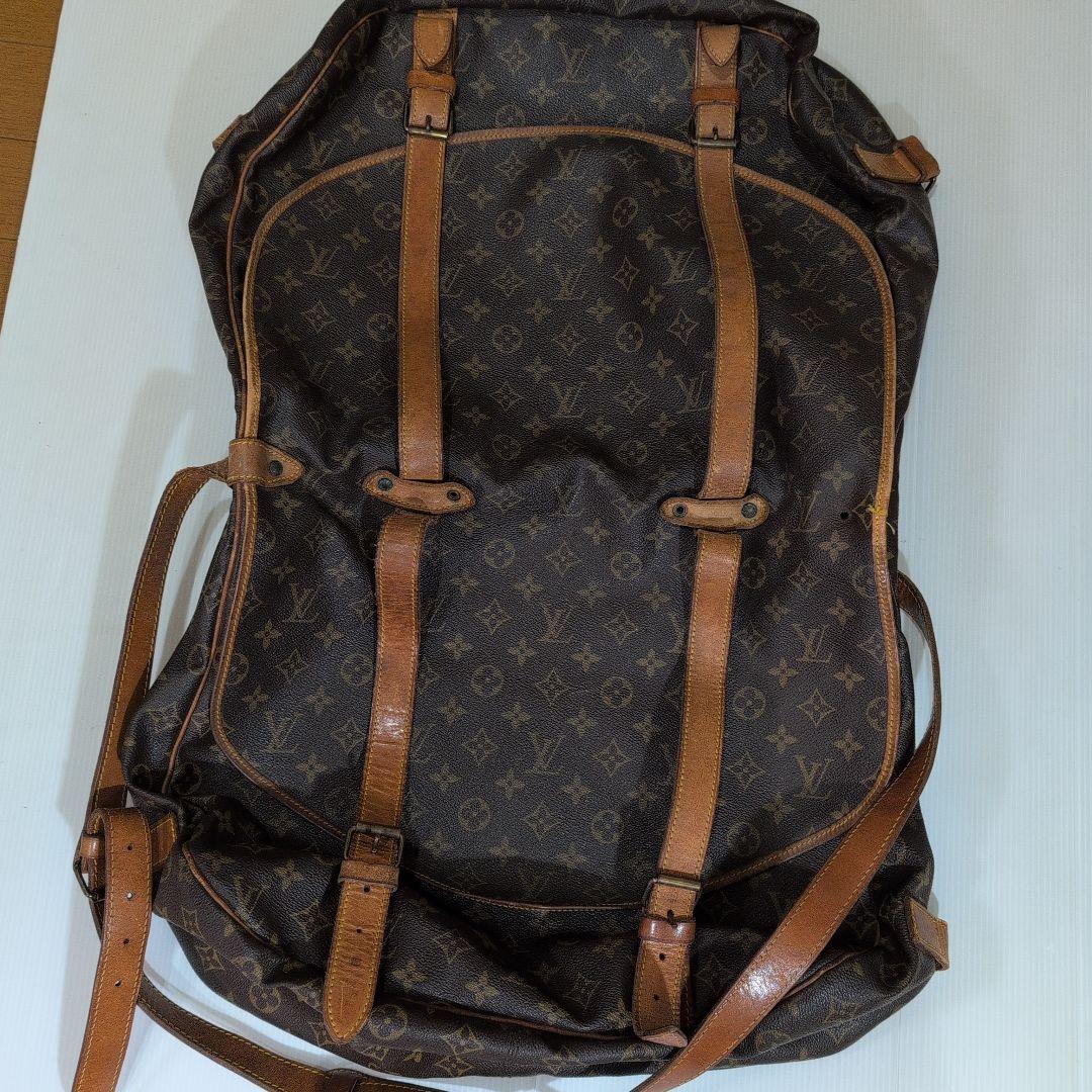 ルイ・ヴィトン モノグラム　ソミュール43 ショルダーバッグ