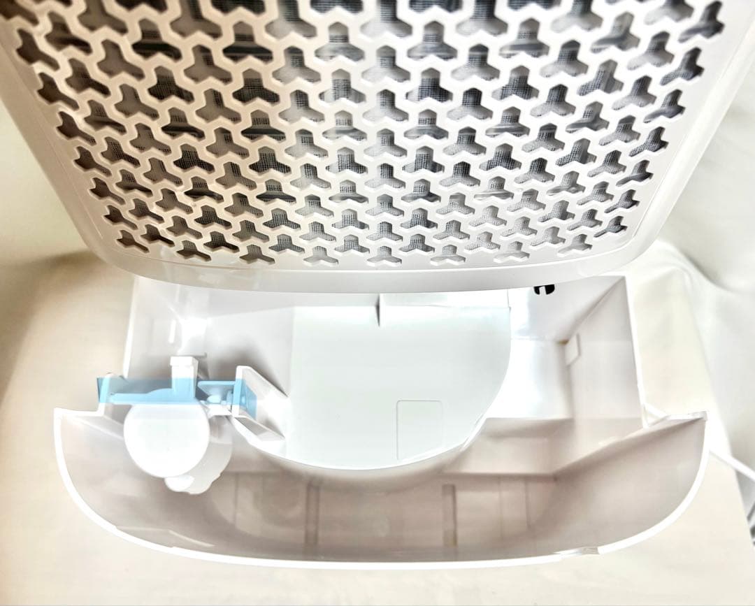 【美品、動作確認済】TOMORO 衣類乾燥除湿機 H11