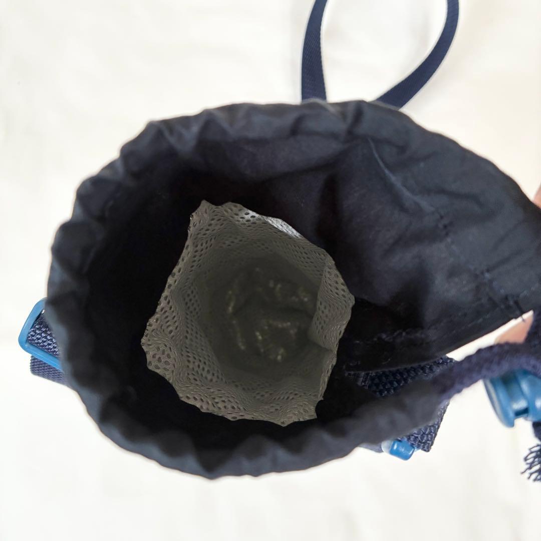 n＊　手刺繍　水筒入れ　肩紐カバー　ランチマット　携帯ケース　【1/2】