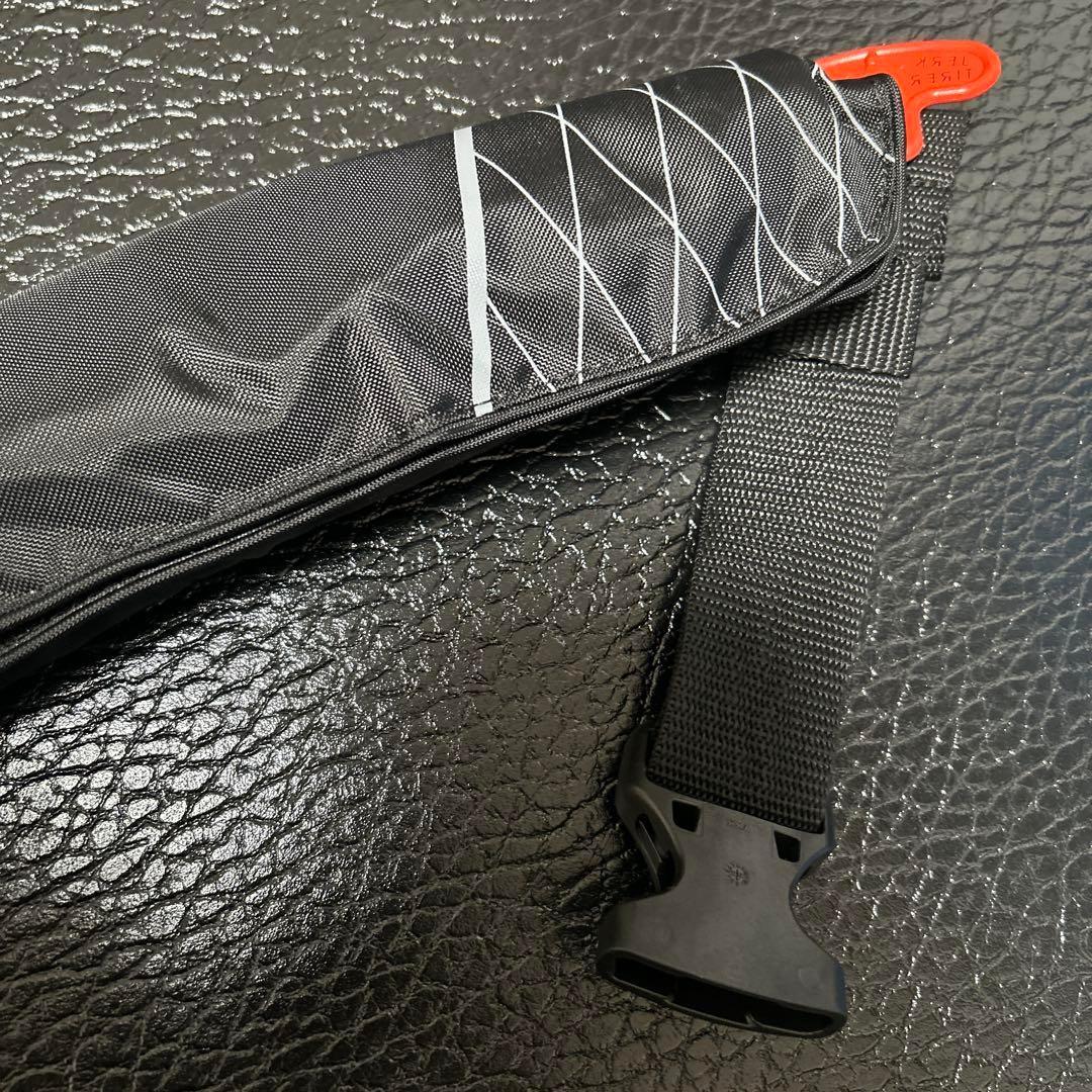 【新古品】Blue Storm ライフジャケット　BSJ-5920RS2