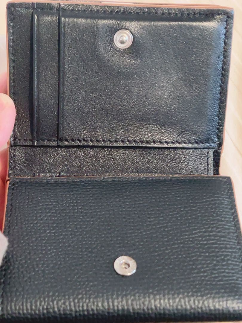 LOEWE 三つ折り財布 黒 レザー