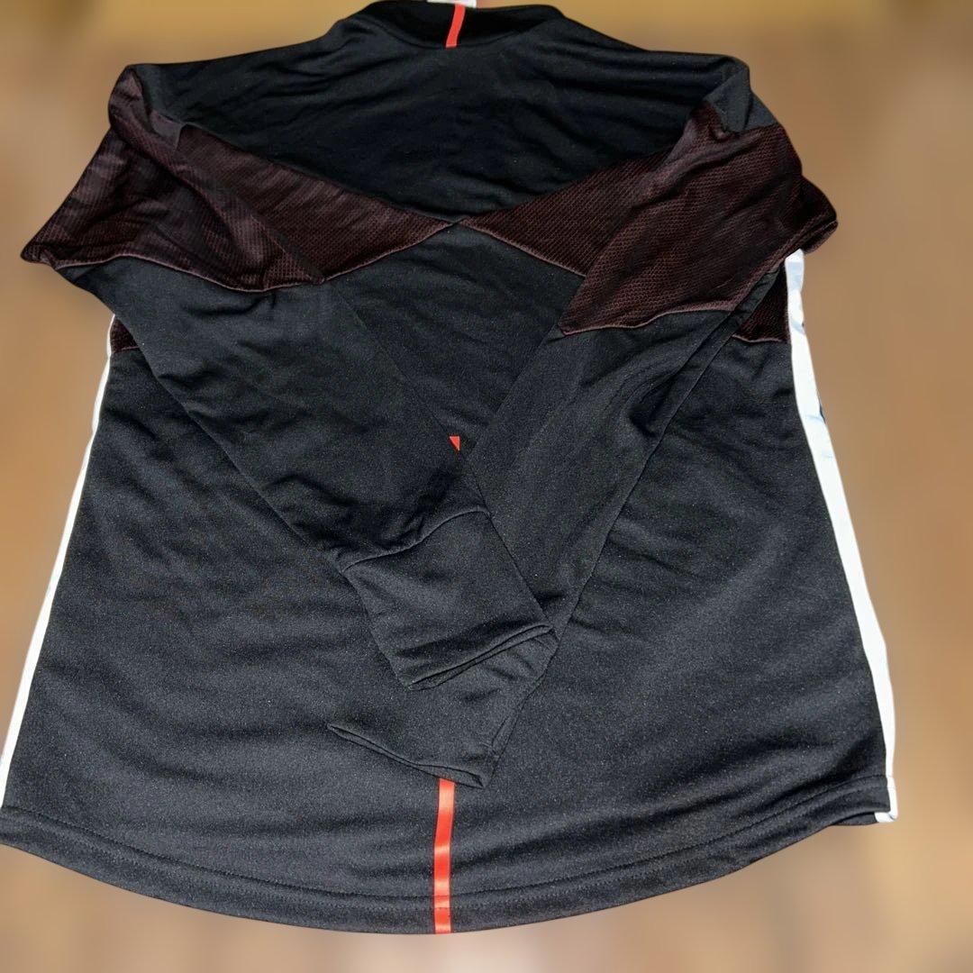 アシックスasicsセットアップサイズXL タグ付き。