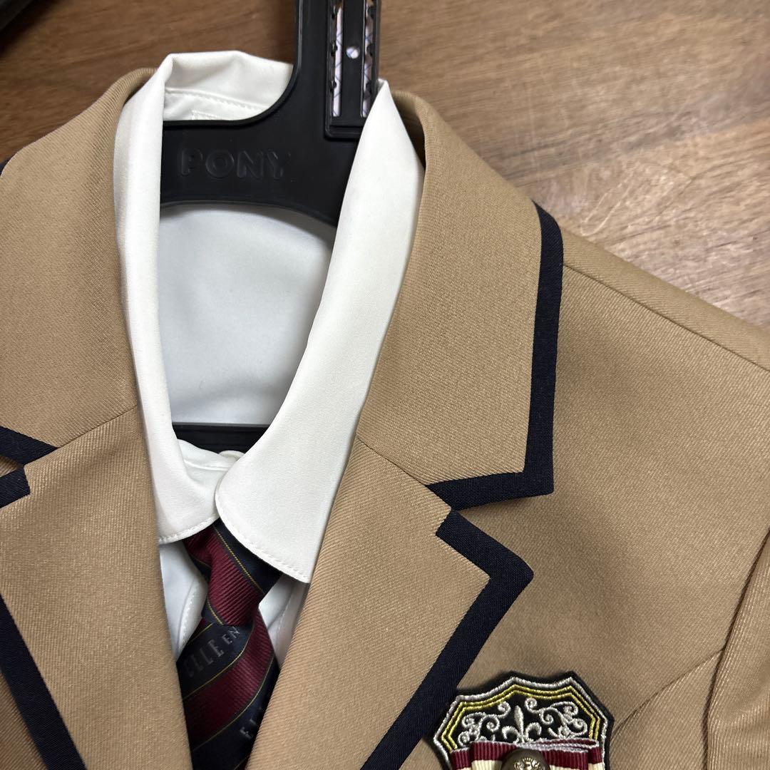 ELLE EN NOIR エルアンノワール　卒業式　女の子　スーツ　150