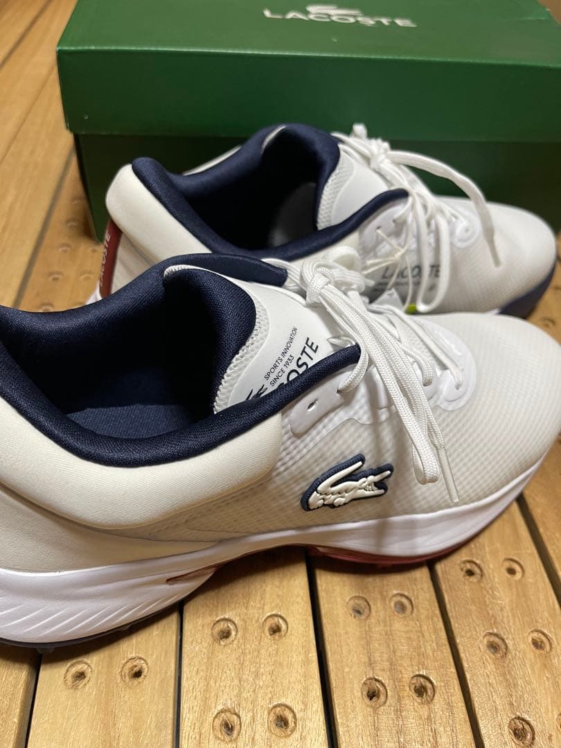 タグ付き新品　LACOSTE ゴルフシューズ ホワイト/ネイビー27cm