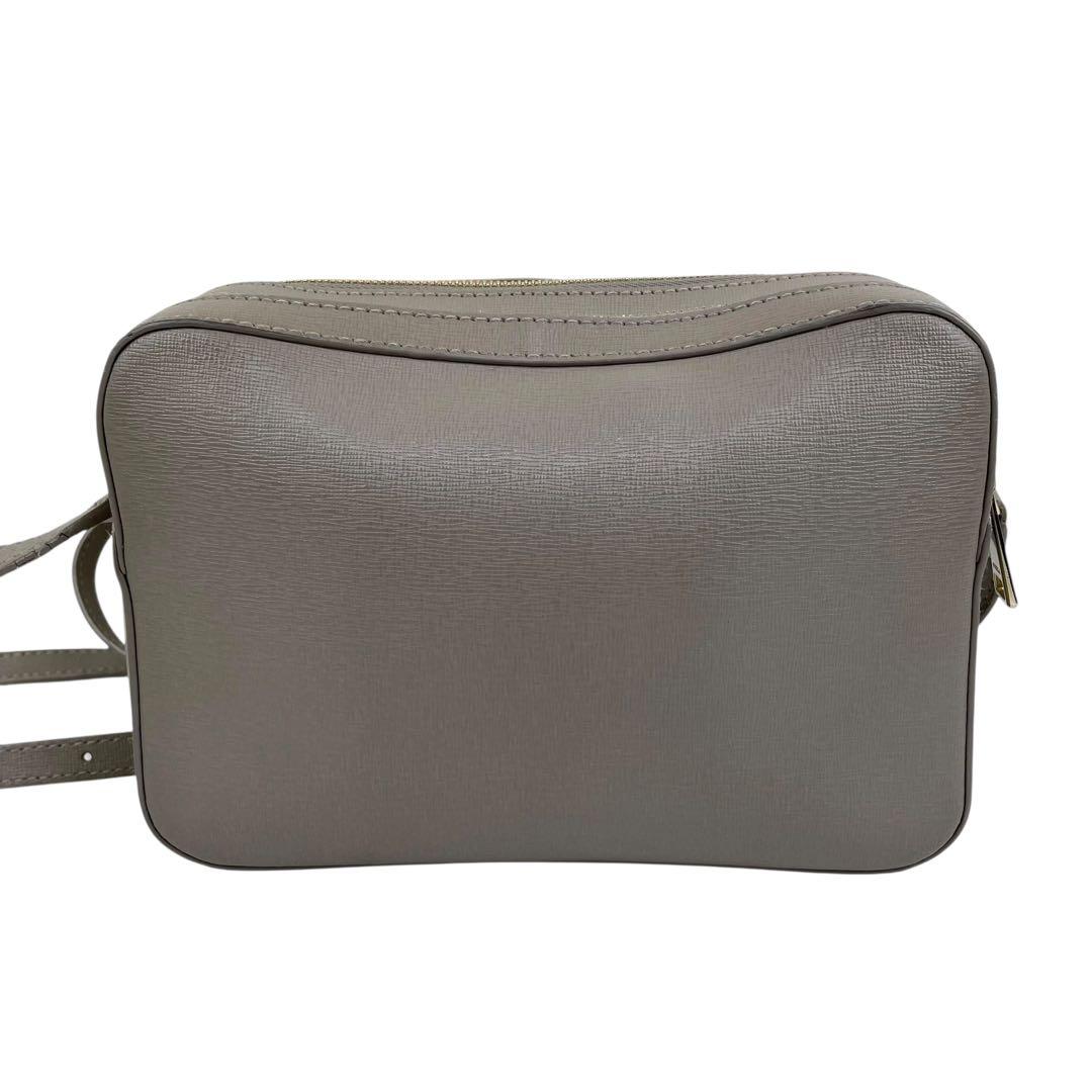 ✨美品 フルラ FURLA ショルダーバッグ　グレー　斜め掛け　クロスボディ