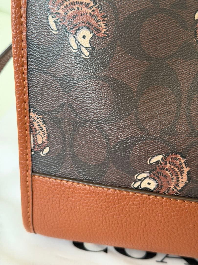 COACH ハリネズミ柄 トートバッグ