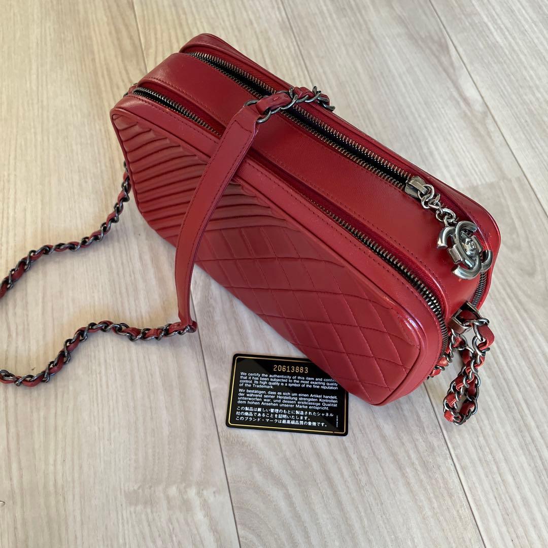 小*郎様 レッド ショルダーバッグ　ボーイシャネル
