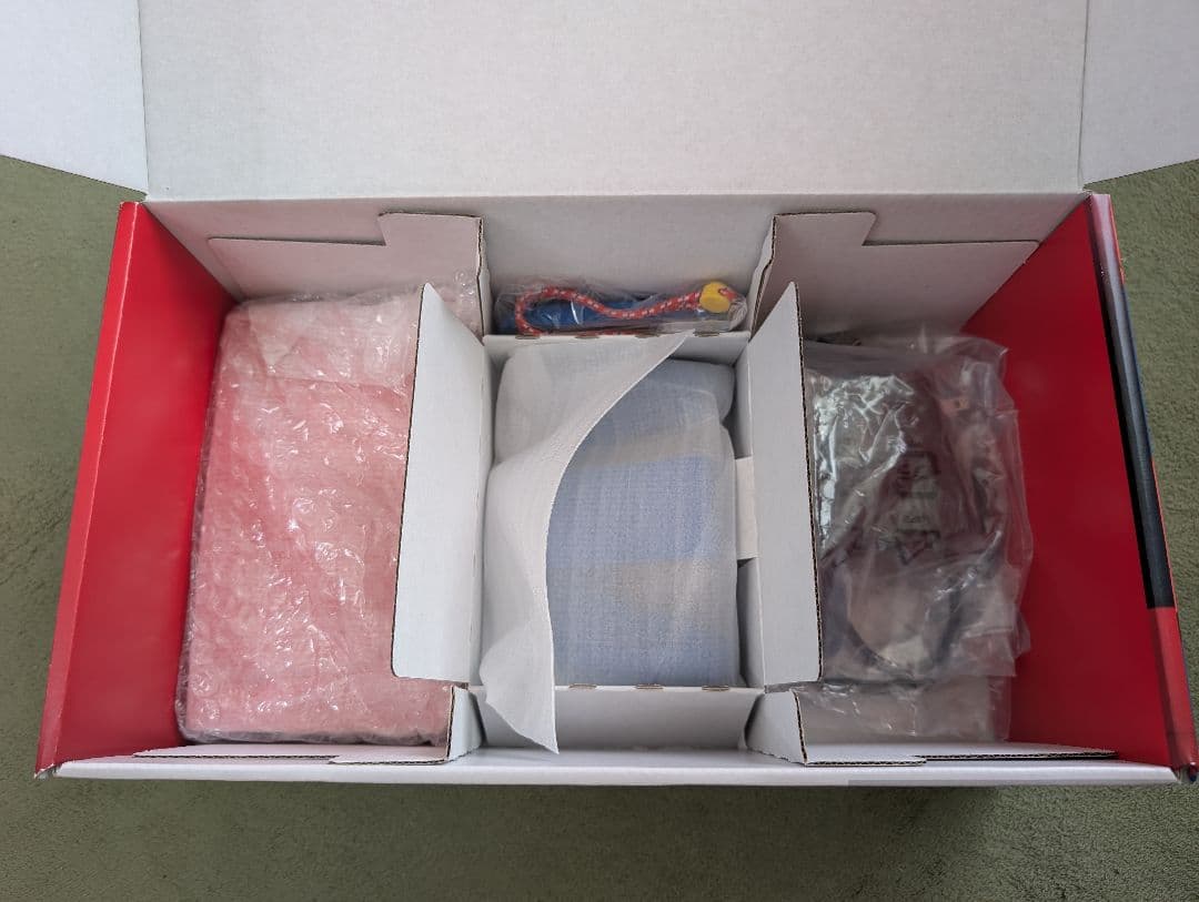 中古　Nintendo Switch 本体 マリオレッド✕ブルー