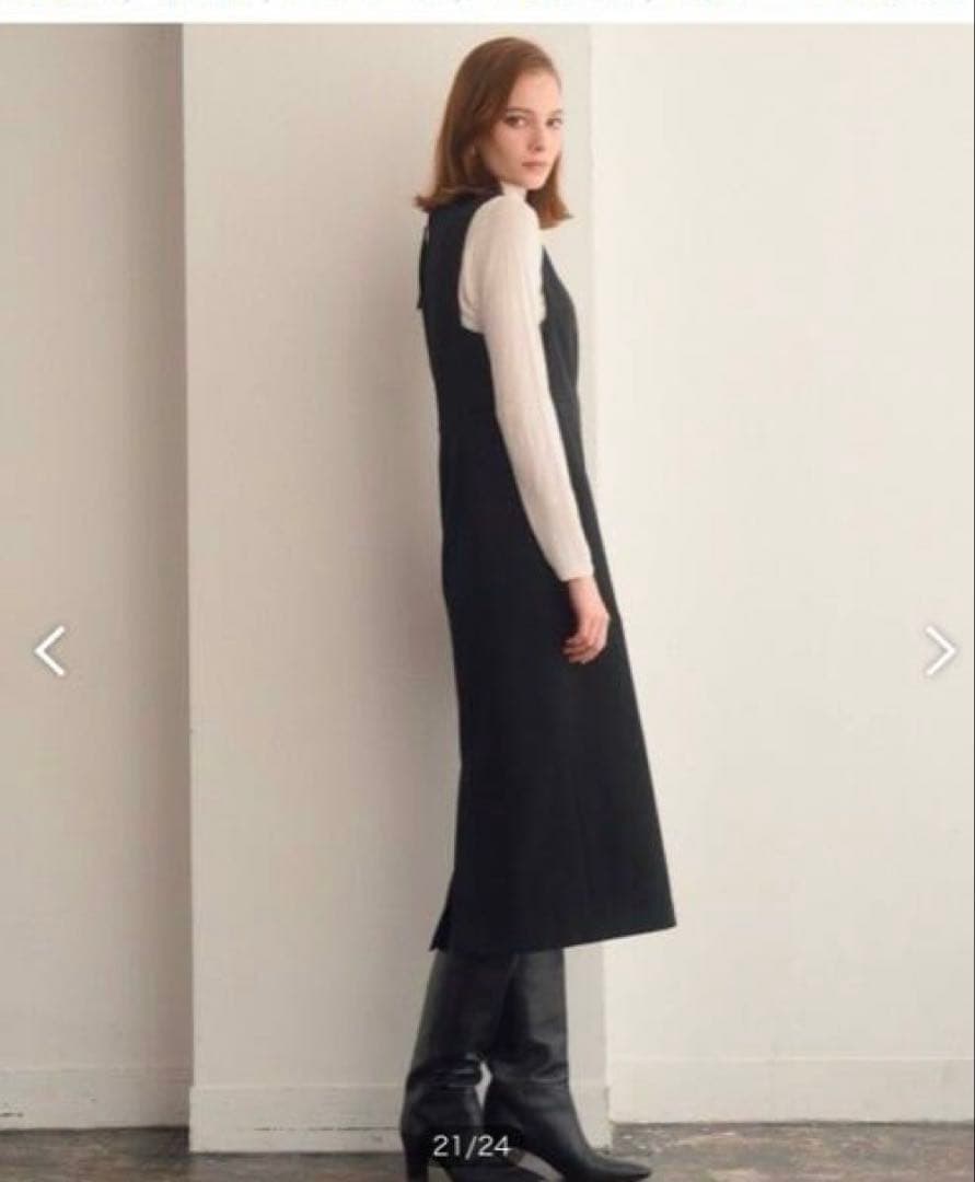 ANAYI 黒 Vネック ワンピース