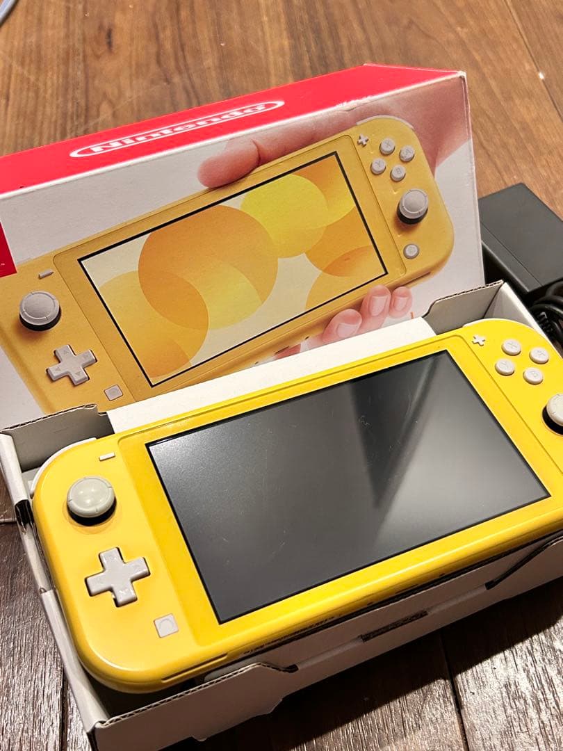 【動作確認済み】Nintendo Switch Lite イエロー 充電器付き