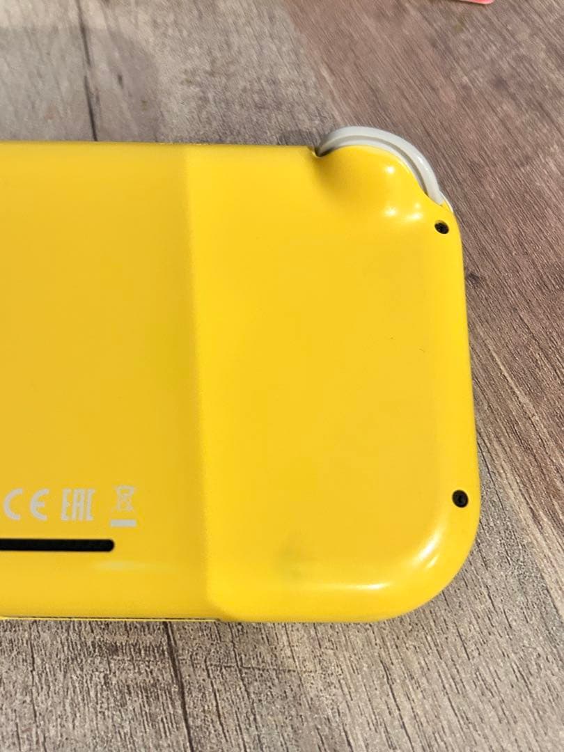 【動作確認済み】Nintendo Switch Lite イエロー 充電器付き