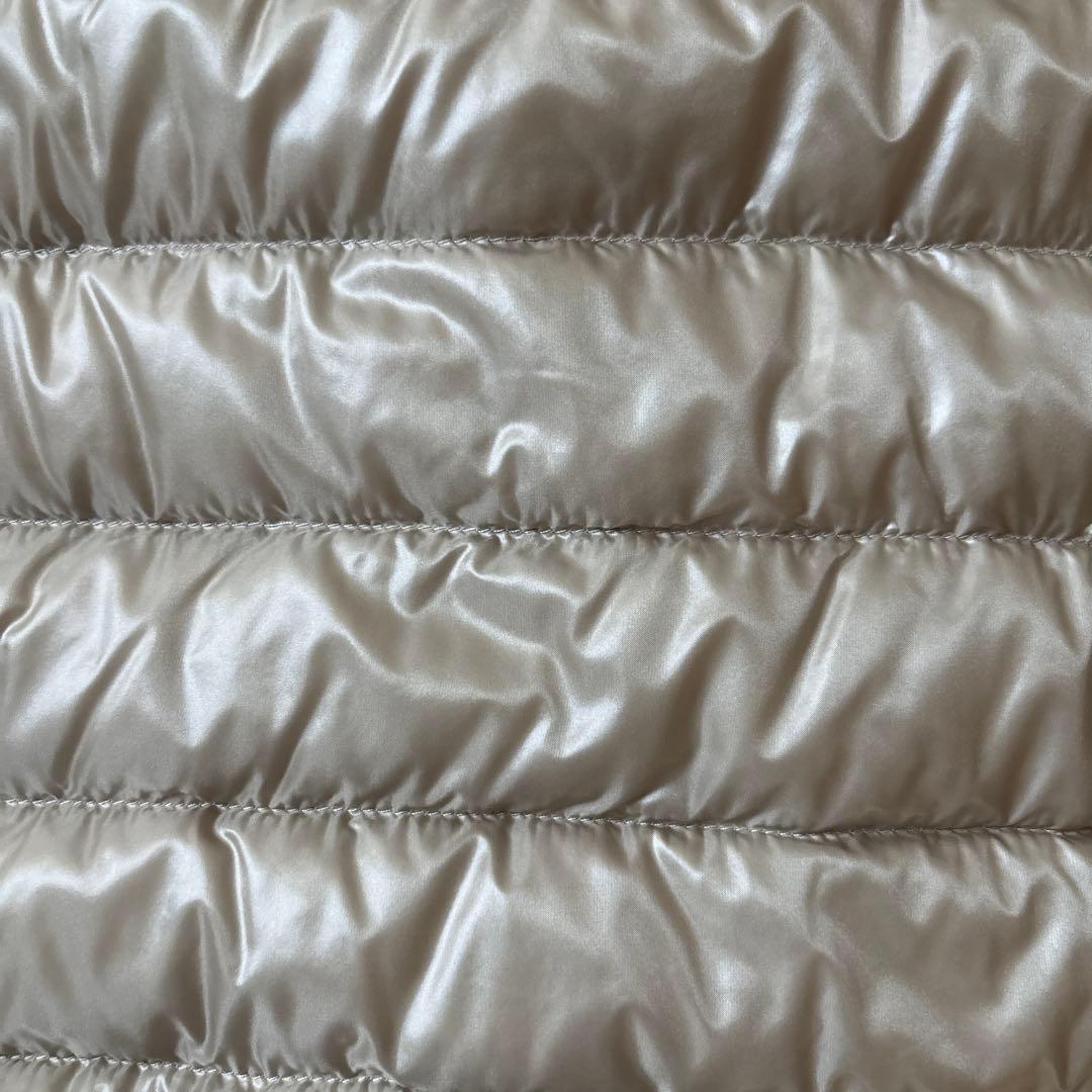 HERNO アイボリー ダウンベスト