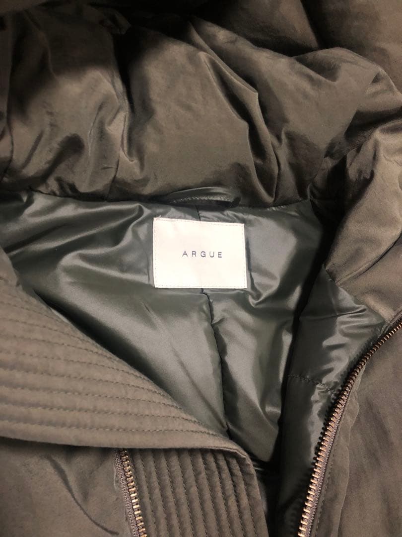 美品argueダウンベストOLIVE GRAY