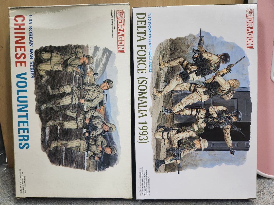 たにこ  1/35スケール 各国戦後車両、ドイツ軍戦車プラモデル 2セット