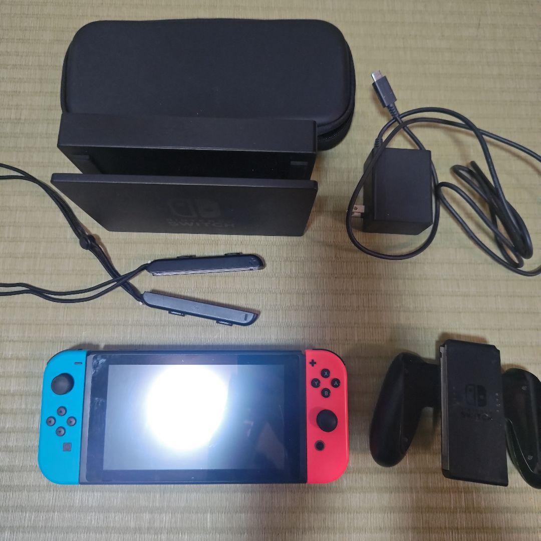 ジャンク　Nintendo Switch ネオンブルー/レッド 本体