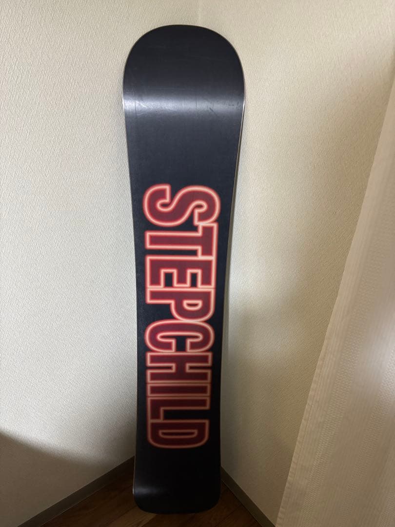 スノーボード STEPCHILD DESERTED 153cm