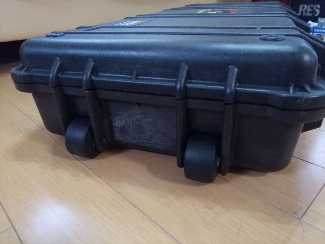 ペリカン PELICAN ハードケース 1700