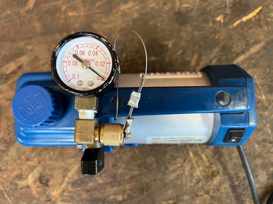 ミニ真空ポンプ　BBK　BB-210H ハイブリッド　文化貿易　ジャンク