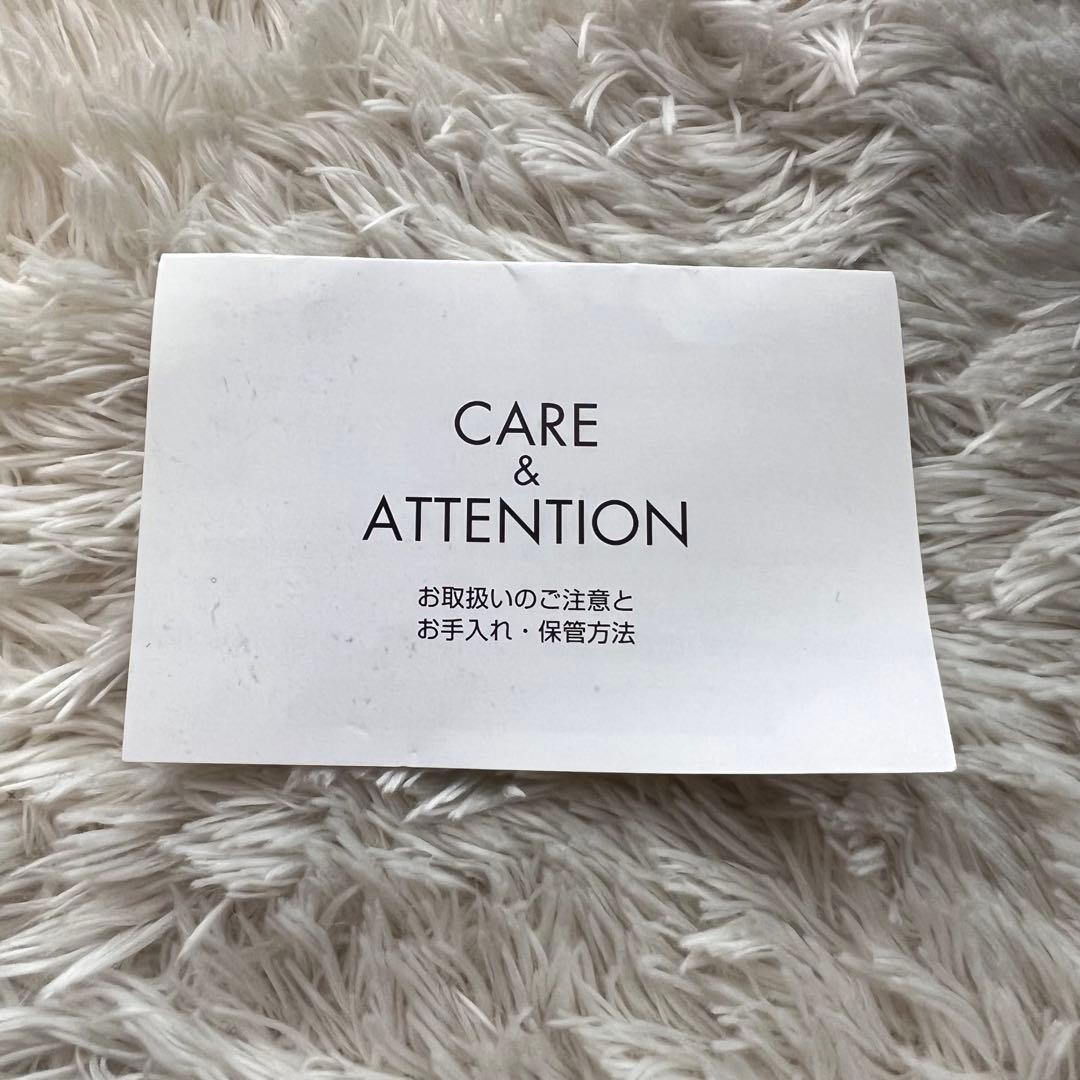 イアパピヨネ スワローマチショルダー アンティークゴールド