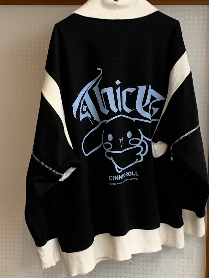 シナモロール ×THICC コラボジャージ ブラック ブルー 地雷系 サブカル