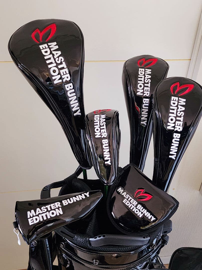 マスターバニー キャディバッグ 新品 エナメル ヘッドカバーセット 希少モデル