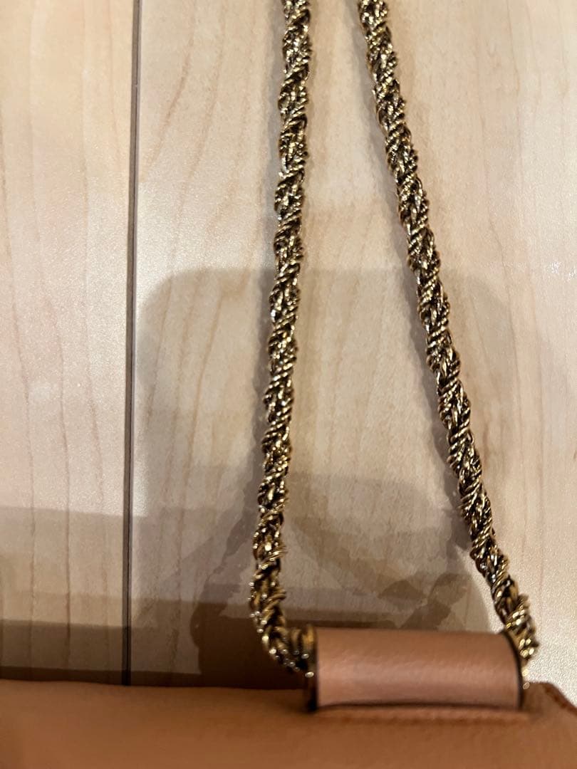 Chloé ピンク レザー チェーン　ショルダーバッグ