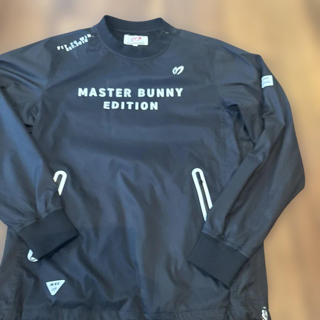MASTER BUNNY EDITION ブラック スニードサイズ4