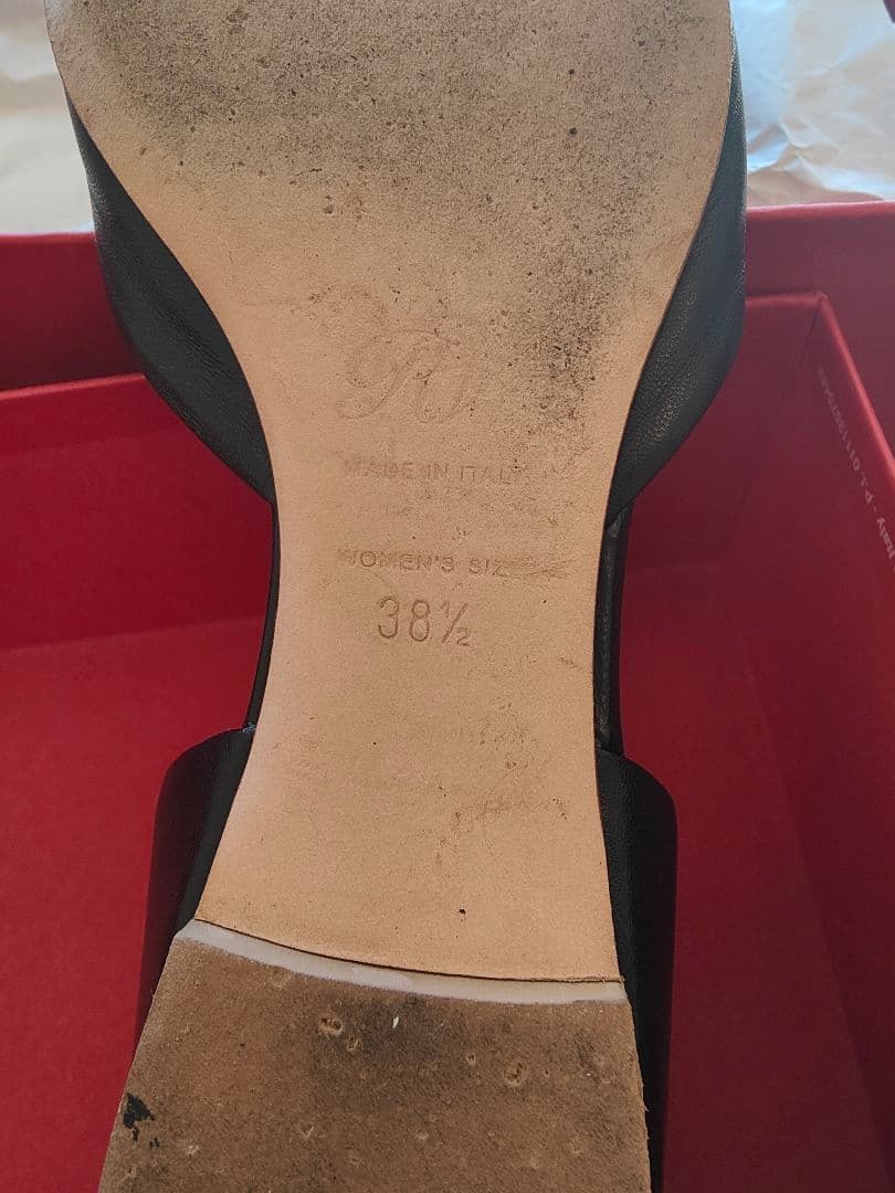 最終【極美品】Roger Vivierブラックパンプス 38 1/2 38.5