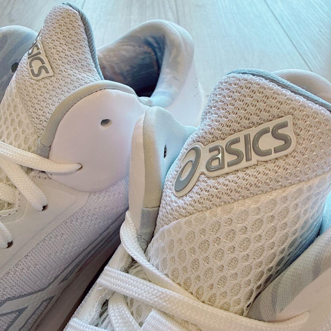 【ほぼ新品】ASICS GELBURST 28 28.5cm 室内試着のみ