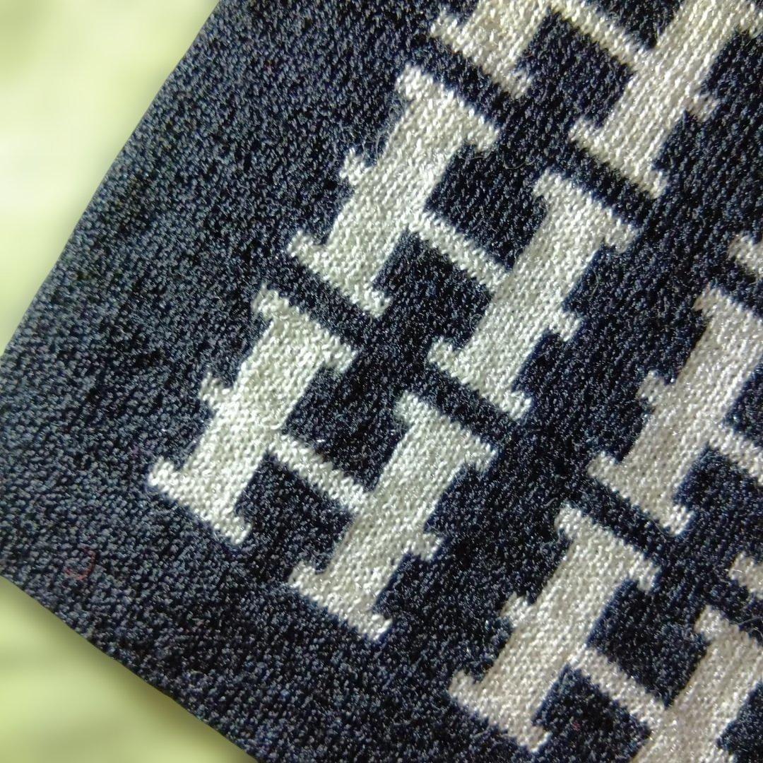 エルメス 未使用 リバーシブル　ウール マフラー 廃盤 白黒 Hロゴ柄