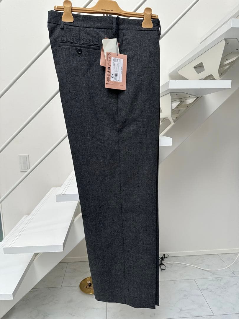 24aw miumiu スラックス　トラウザー　パンツPRADA