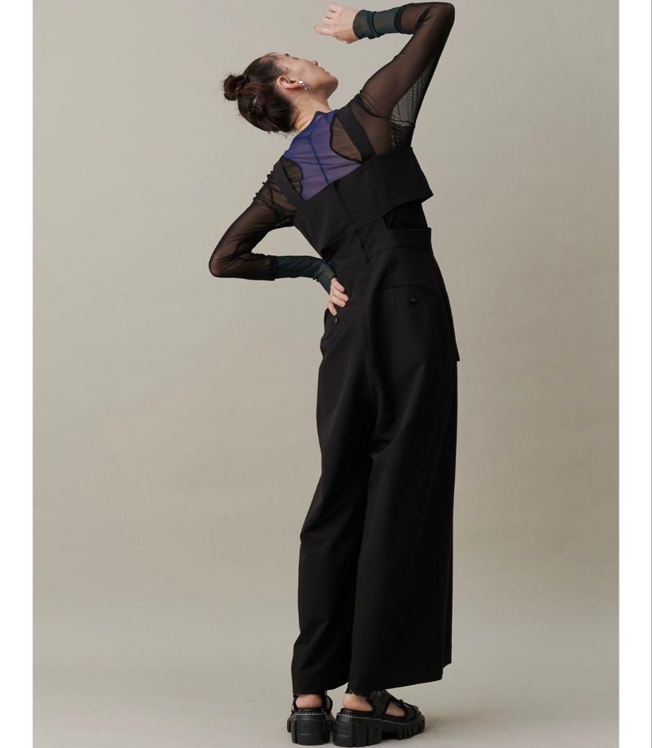 UN3D. 新品未使用　ドループショルダーオールインワン