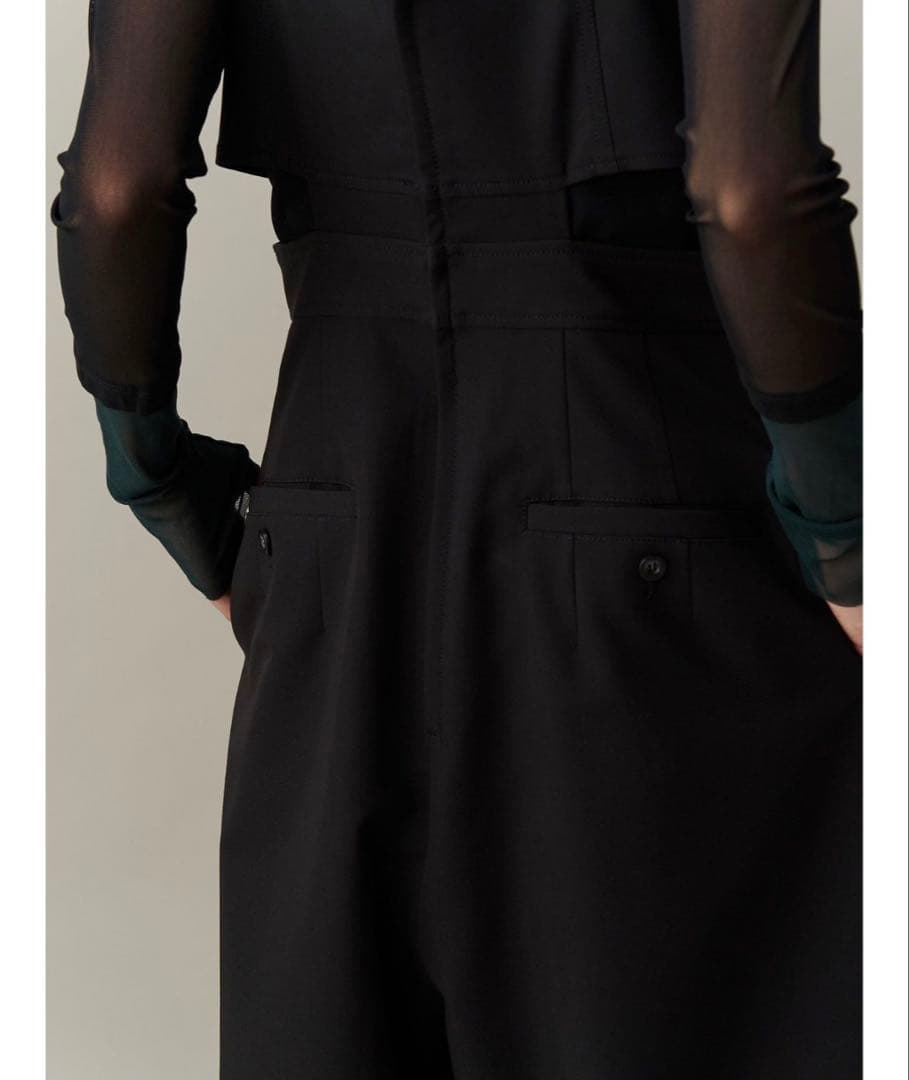 UN3D. 新品未使用　ドループショルダーオールインワン