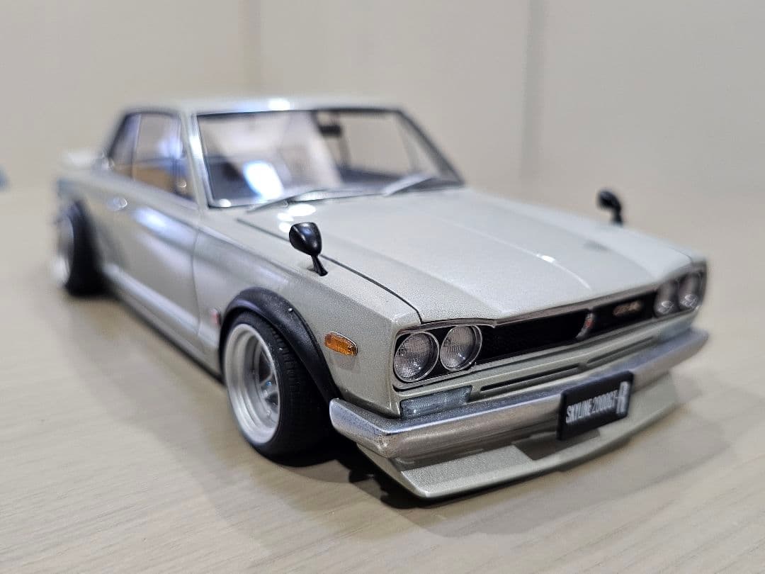 AUTOart　1/18　日産　スカイライン　GT−R　 (KPGC10)