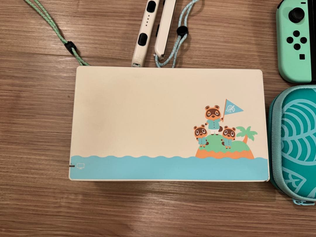 【美品】Nintendo Switch どうぶつの森セット SDカード＆ケース付