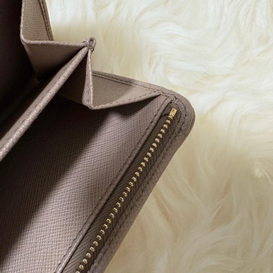 プラダ PRADA サフィアーノレザー 財布