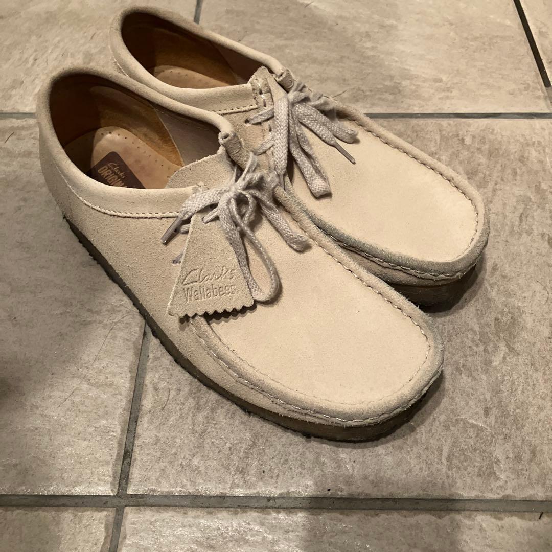 Clarks Wallabee モカシン ベージュ