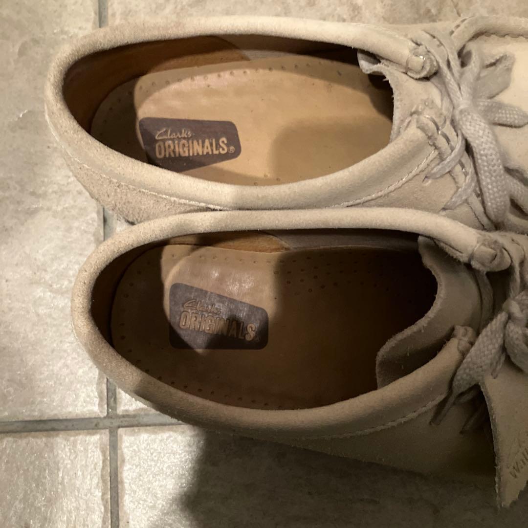Clarks Wallabee モカシン ベージュ